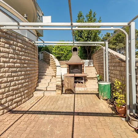 Seaside With A Swimming Pool - Torovi - - Pedinka, - 18587 Apartament Vir