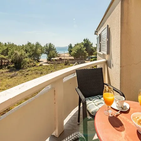 Seaside With A Swimming Pool - Torovi - - Pedinka, - 18587 Apartament